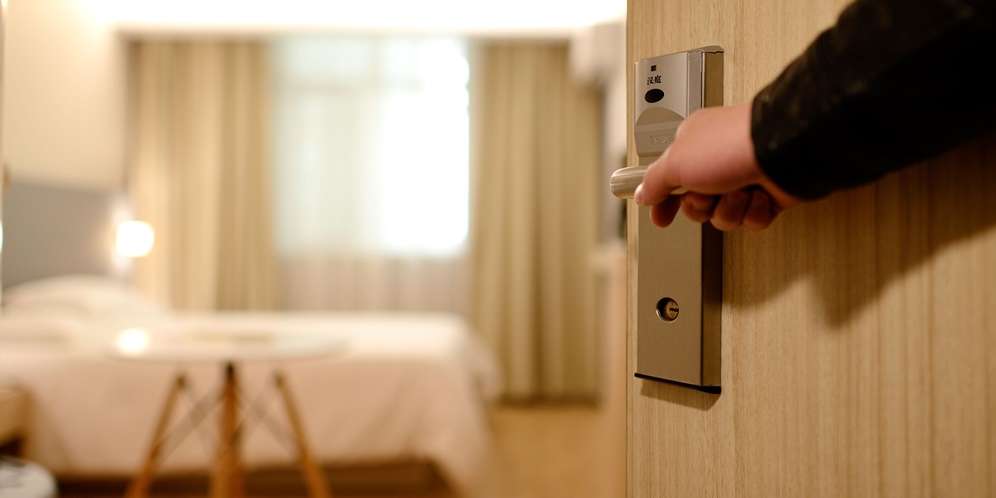 10 Tips Aman Staycation di Hotel Selama Masa Pandemi Covid-19 10 Tips Aman Staycation di Hotel Selama Masa Pandemi Covid-19