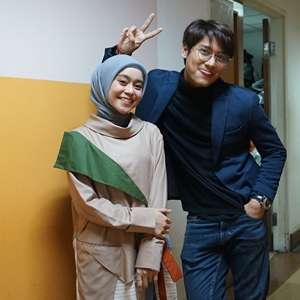 Unggah Foto Berdua, Lesti Kejora dan Rizky Billar Sukses Bikin Netizen Baper Unggah Foto Berdua, Lesti Kejora dan Rizky Billar Sukses Bikin Netizen Baper