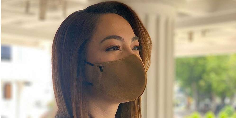 Bingung Bedakan Masker Kain 3 Lapis dan Masker Scuba? Ingat Pesan dr. Reisa