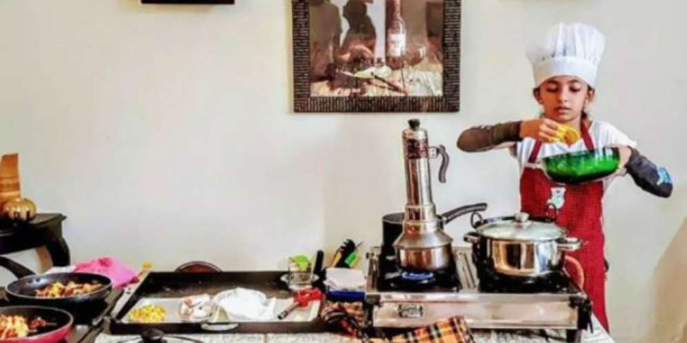 Rekor, Bocah 10 Tahun Masak 33 Menu dalam 1 Jam
