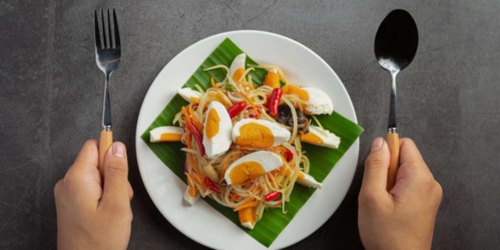 Kapan Waktu Makan Malam yang Tepat? Ini Kata Para Ahli
