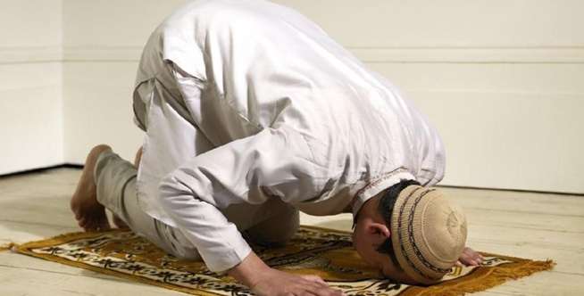 Tata Cara Sholat Tahajud Lengkap dan Benar