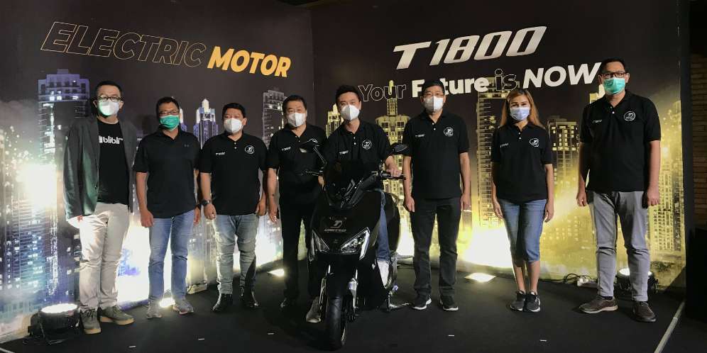 United Lucurkan Motor Listrik T1800