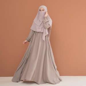 3 Pilihan Warna Gamis Cantik Versi Wardah Maulina