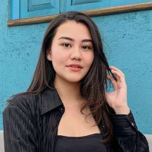 Sudah Punya Pacar, ini Alasan Aaliyah Massaid Tak Mau Umbar Kemesraan di Sosmed