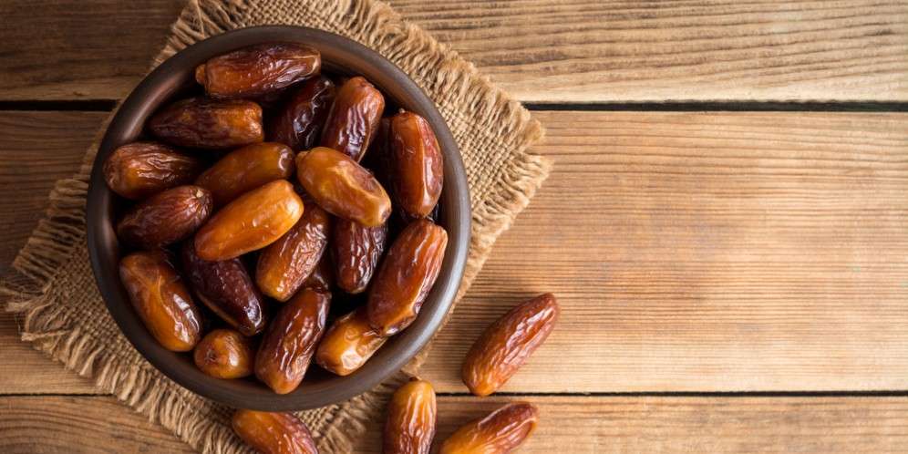 Keistimewaan Makan Kurma Saat Buka Puasa & Sahur