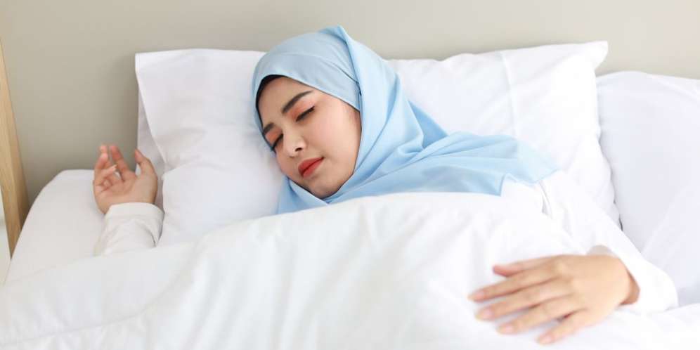 Pola Tidur Berantakan Saat Ramadan? Ini Solusinya
