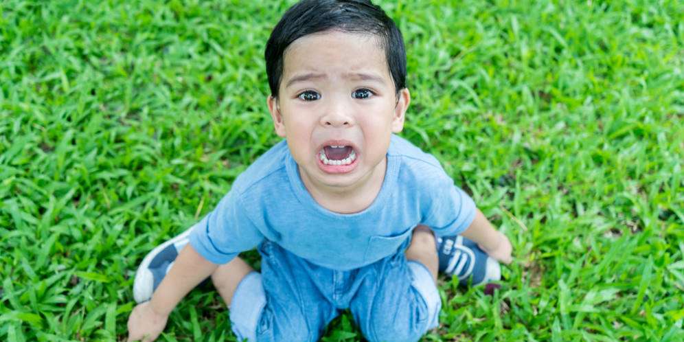 Anak Tantrum Jangan Langsung Dihukum, Kelola Emosi Bunda dengan Cara Ini