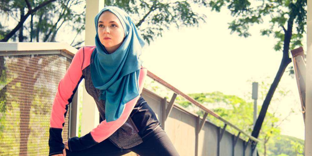 Make Up Tebal Saat Olahraga Bikin Kulit Bermasalah