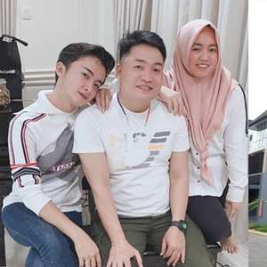 Penampakan Rumah 8 Asisten Artis, Milik Merry ‘Anak Buah’ Raffi Ahmad Paling Mewah Rp 5 Penampakan Rumah 8 Asisten Artis, Milik Merry ‘Anak Buah’ Raffi Ahmad Paling Mewah Rp 5