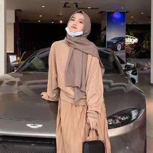 Paras Cantik Putri Ustaz Kondang, Wirda Mansur Paling Disorot
