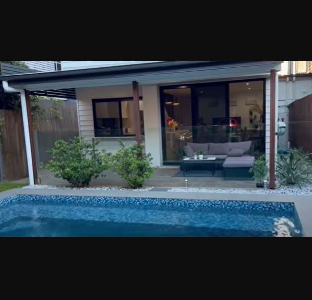 10 Potret Rumah Baru The Connell Twins di Australia, Desainnya Wow Banget! 10 Potret Rumah Baru The Connell Twins di Australia, Desainnya Wow Banget!