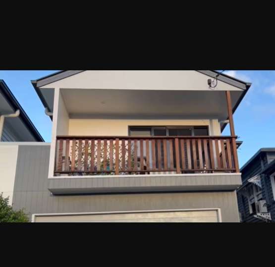 10 Potret Rumah Baru The Connell Twins di Australia, Desainnya Wow Banget! 10 Potret Rumah Baru The Connell Twins di Australia, Desainnya Wow Banget!