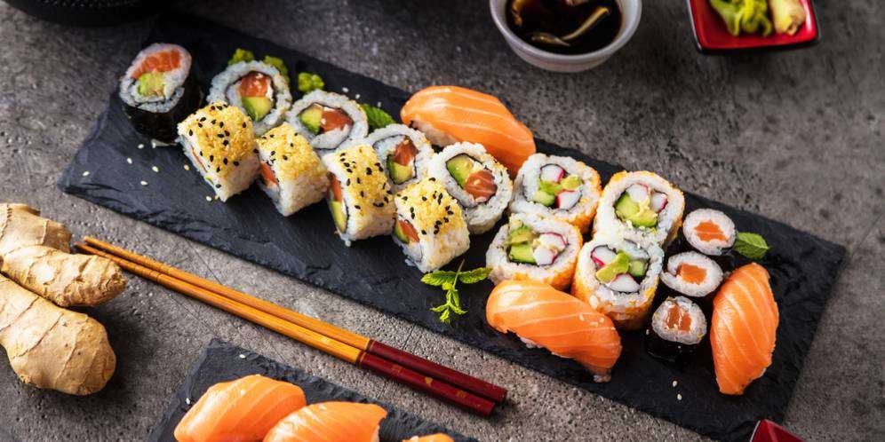 Aturan Baru, Wisatawan Asing yang ke Jepang Wajib Makan Sushi Aturan Baru, Wisatawan Asing yang ke Jepang Wajib Makan Sushi