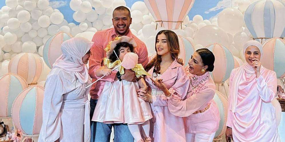 Tengok Mewahnya Ultah Anak Tasya Farasya di Ritz-Carlton
