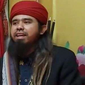 Fakta-fakta Padepokan Milik Gus Samsudin Ditutup Warga