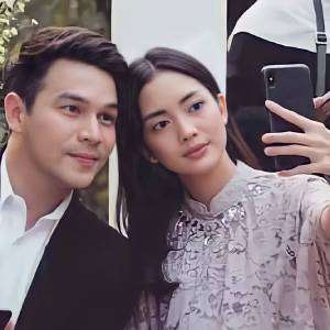 Diduga Cinlok Potret Jonathan Frizzy Bonceng Ririn Dwi Ariyanti Jadi Sorotan