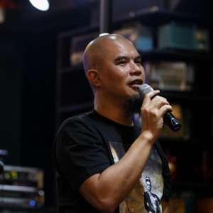 Satu Gerbong Bareng Ahmad Dhani di Kereta, Pria Ini Langsung Lakukan Hal Tak Terduga