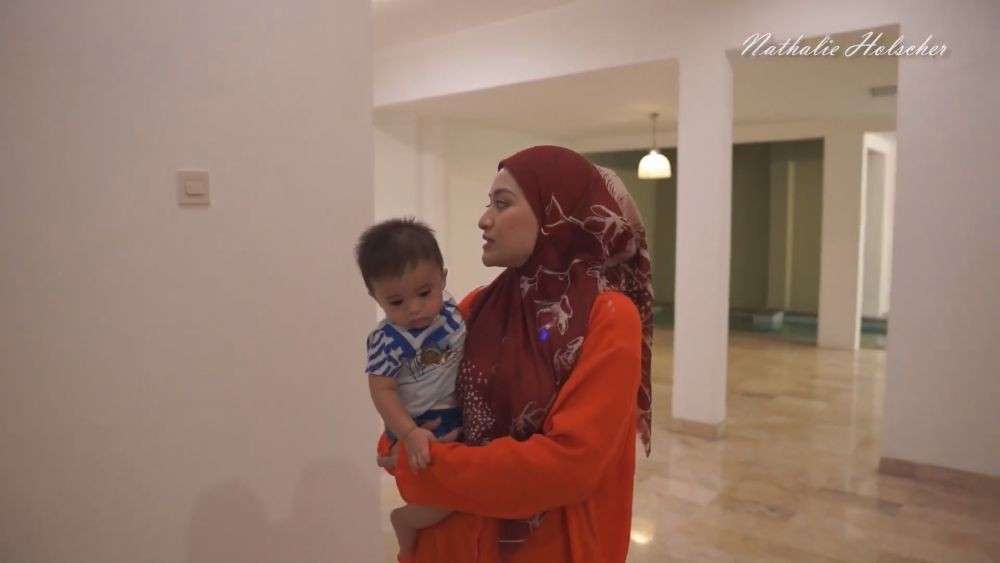 10 Potret Rumah Baru Nathalie Holscher Hadiah untuk Adzam, Lebih Mewah dari Pemberian Sule?