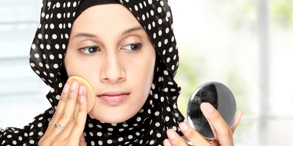 3 Kunci Riasan Anti Badai untuk Kulit Kering