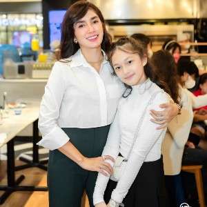 Wajah Cantik Elea Putri Andhika Pratama Bikin Netizen Terhipnotis