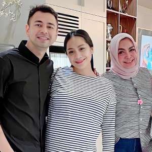 Wajah Rieta Amalia Kena Tendangan Bola, Raffi Ahmad Panik Langsung Minta Maaf