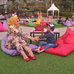 Potret Daus Mini Bareng Istri yang Jarang Tersorot, Diterpa Isu Perpisahan