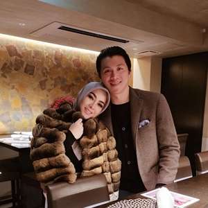 10 Sumber Kekayaan Syahrini VS Reino Barack yang Diisukan Cerai, Siapa Lebih Konglomerat?