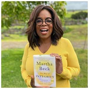 Kata Motivasi Oprah Winfrey dalam Bahasa Inggris dan Artinya tentang Kesuksesan