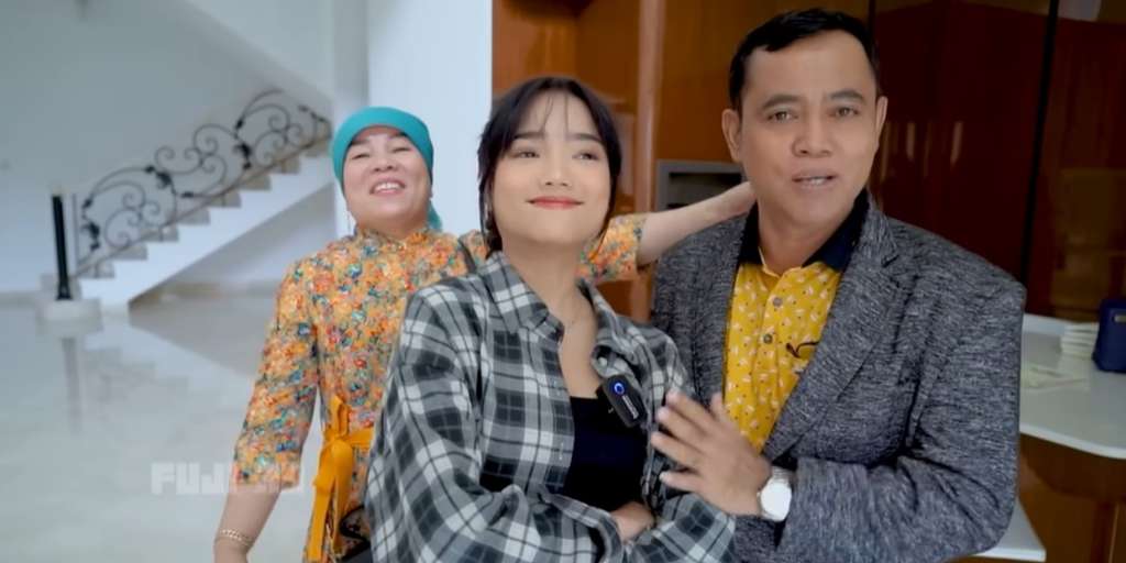 Berhasil Beli Rumah di Usia 20, Fuji 'Aku Seneng, Tapi Agak Sedih' Berhasil Beli Rumah di Usia 20, Fuji 'Aku Seneng, Tapi Agak Sedih'