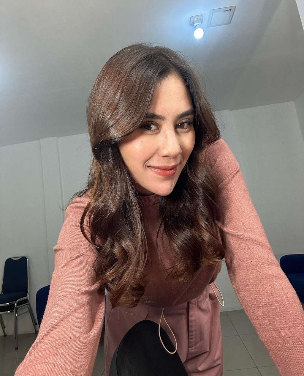 Ditunggu Netizen Klarifikasi Chat Selingkuh, Syahnaz Sadiqah Muncul ...