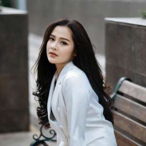 Bikin Pangling! 5 Potret Lawas Calon Istri Denny Caknan, Bella Bonita Sebelum Tenar