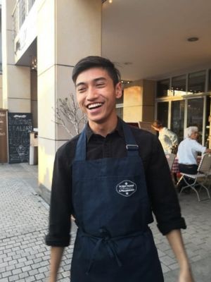 Kisah Sukses Evan Haydar, dari Jaga Toko Kini Jadi HR Tesla
